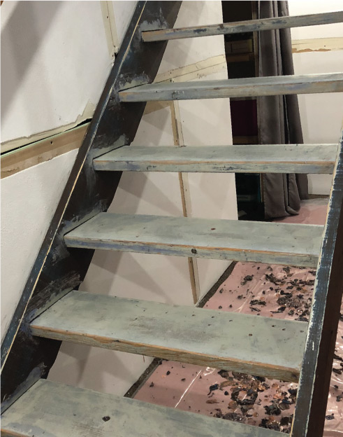Refinishing-Basement-Steps_4